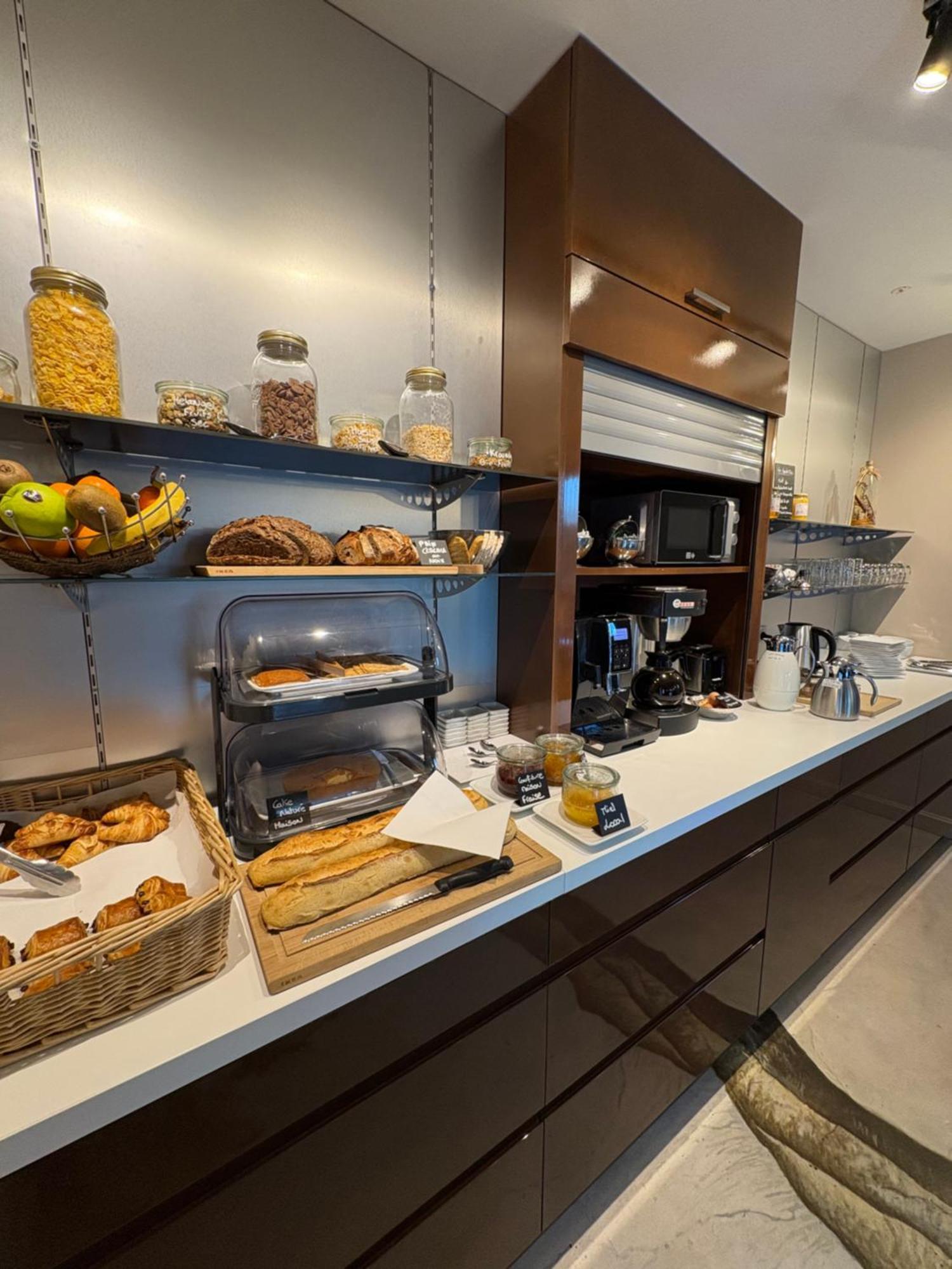 Hotel La Vinaigrerie Logis Joinville Buitenkant foto